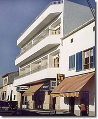 hostal bris sa rapita